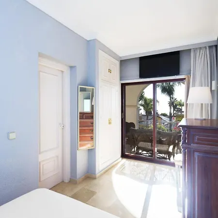 2 Bdr Andalucia Del Mar 8 B02 *