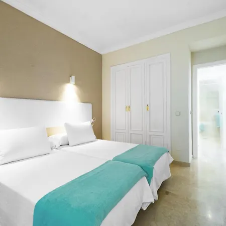 2 Bdr Andalucia Del Mar 8 B02